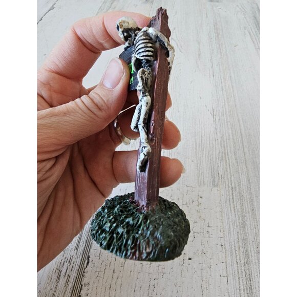 Lemax spookytown sign skeleton Halloween decor accessory - Picture 3 of 7